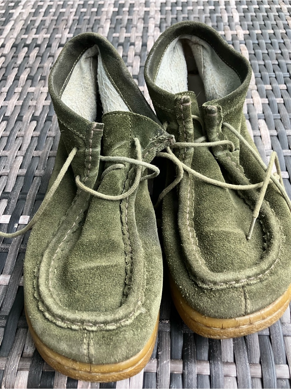 Report Men's Olive Green Suede Chukka Boots